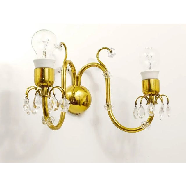 1950s Large Viennese Brass & Crystal Wall Light by Lobmeyr, Austria, 1950s For Sale - Image 5 of 11