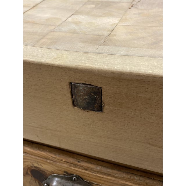 1930s Butchers Block in Beech with Octagonal Legs, 1930s For Sale - Image 5 of 18