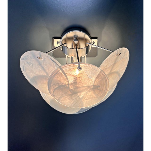 Perfect vintage condition with normal wear consisting in age. European Plug (up to 250V).The wiring of this item may be...