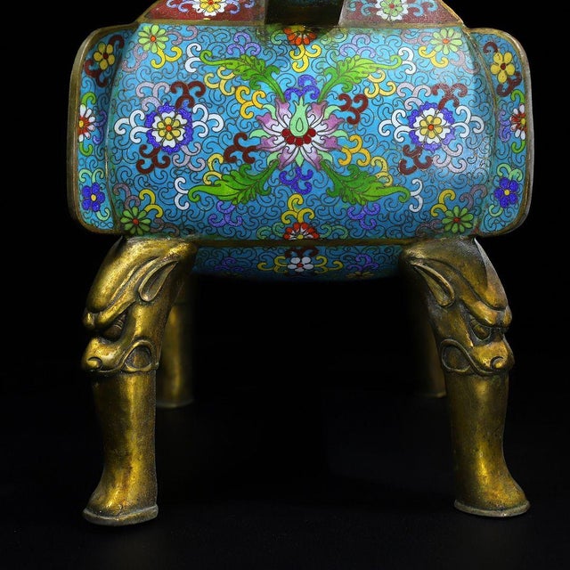 Chinese Cloisonné Incense Burner | Gilt Bronze Celestial Dog Finial & Floral Motif For Sale - Image 10 of 10