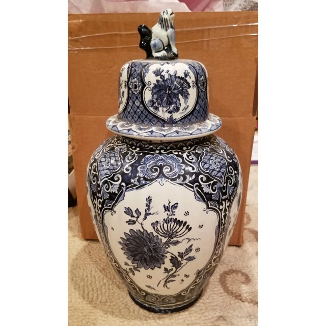 English Blue and White Delft Jar For Sale - Image 3 of 4
