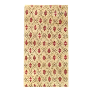 Galerie Shabab Collection Mid-20th Century Turkish Anatolian Accent Rug For Sale