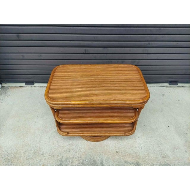 Vintage Mid Century Modern Rattan 3 Tier Revolving Table / Tv Stand 3 Pencil Reed Rattan Shelves. For Sale - Image 4 of 10