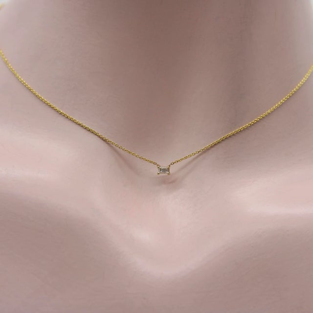 14k Gold Emerald Cut Diamond Necklace For Sale - Image 9 of 11