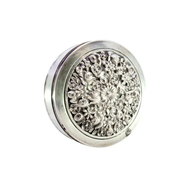 Metal Circular Silver Box with Floral Reliefs For Sale - Image 7 of 7