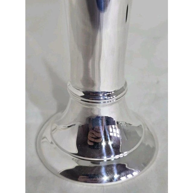 Antique George V Sterling Silver Bud Vase from Charles Edwards, London, 1918 For Sale - Image 4 of 18