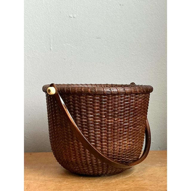 Vintage Woven Rattan Nantucket Basket With Handle For Sale - Image 4 of 12