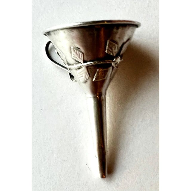 19th Century Sterling Silver Repoussé or Filigree Perfume Funnel For Sale In Los Angeles - Image 6 of 10