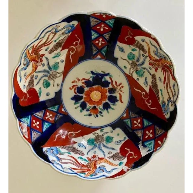 Metal 19th Century Imari Fluted Bowl For Sale - Image 7 of 7
