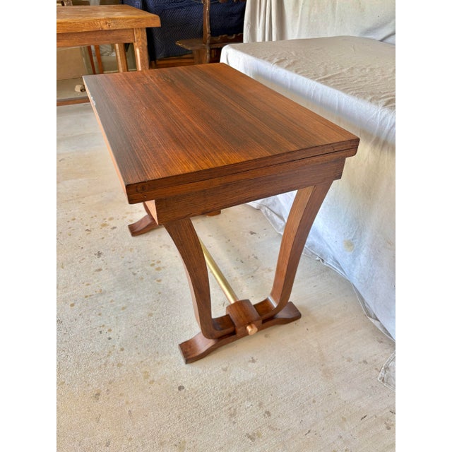 Early 20th Century Early 20th Century French Walnut Art Deco Swivel Top Table For Sale - Image 5 of 12
