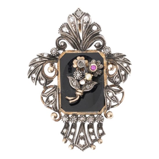 Jewelry Pin in Silver and 19.2 Karat Gold & Akoya Pearl For Sale