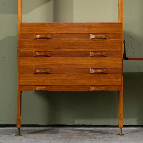 1960s Large Modular Wall Unit in Teak and Brass by Franco Albini, Italy For Sale - Image 5 of 12