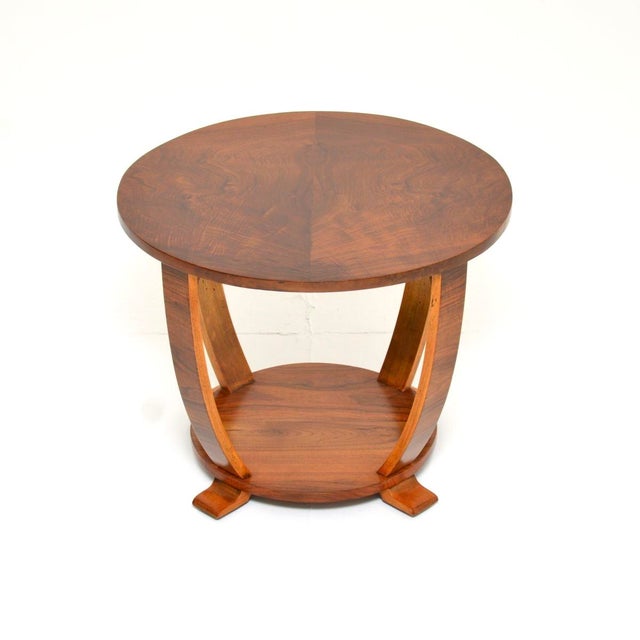 A smart and very well made Art Deco figured walnut occasional side / coffee table. This was made in England, it dates from...