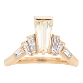 1.4Ct Canary Sapphire Ring With Lab Created Diamonds Accents: Solid 14k Gold, Size 6.75 For Sale