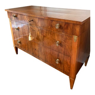 Pair of 19th-Century Northern European Commodes For Sale
