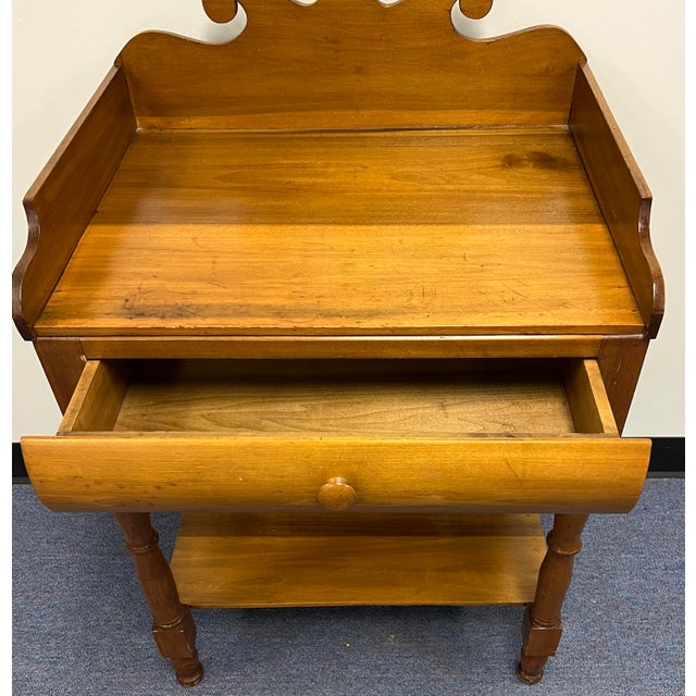 Early 19th Century Antique Circa 1830 Washstand SideTable With Drawer For Sale - Image 5 of 10