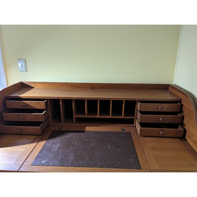 Beautiful solid teak writing desk. Vintage 1980s.