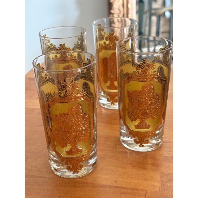 Mid-Century Modern 1960s Yellow 22k Gold Signed Culver Glassware Fruit Basket Depiction - Set of 4 For Sale - Image 3 of 8