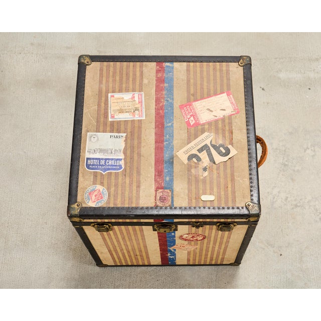 Louis Vuitton Style Steamer Hat Trunk by Crouch & Fitzgerald For Sale - Image 4 of 18