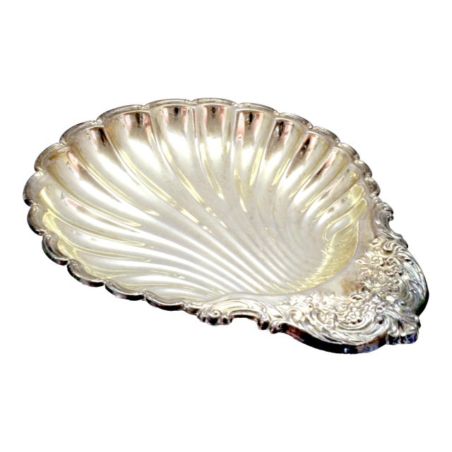 1970s 14" Majestic Silverplate Scallop Shell Tray - Ornate Floral Handle For Sale