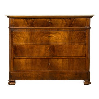Mid-19th Century French Louis Philippe Walnut Commode With Carrara Marble Top For Sale