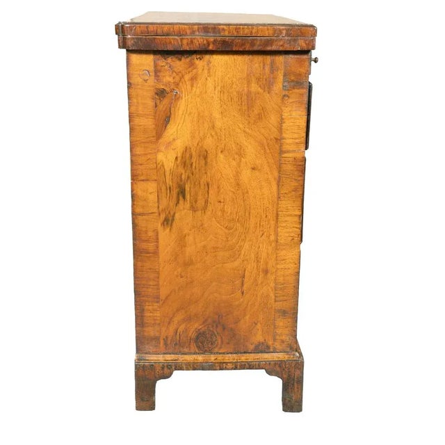 Queen Anne Burr Walnut Bachelors Chest For Sale In Boston - Image 6 of 11