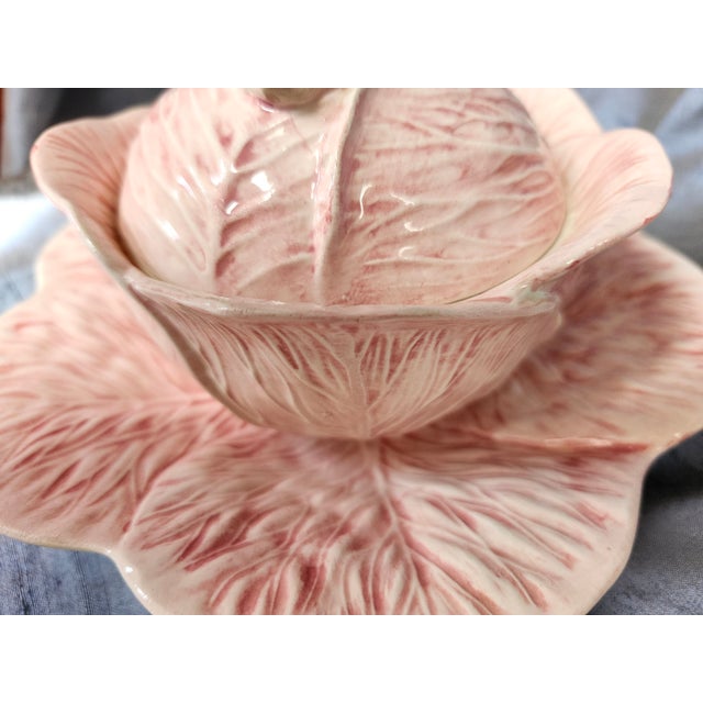 Mottahedeh Cabbage Trompe l'Oeil Majolica Tureen of Late 20th Century For Sale - Image 17 of 18
