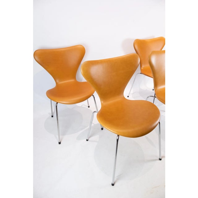 Model 3107 Chairs by Arne Jacobsen, Set of 4 For Sale - Image 11 of 15