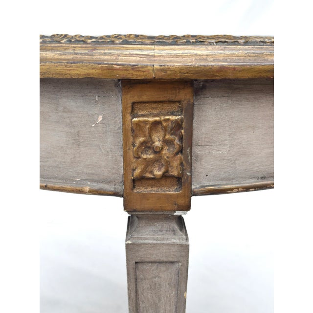 Early 20th Century Directoire Style Verre Eglomese Parcel Gilt Table For Sale - Image 9 of 13