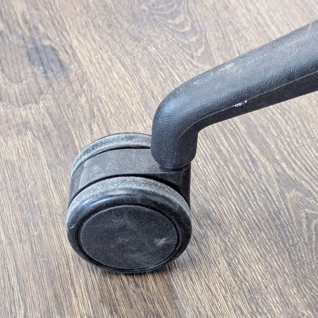 Metal Andreu World Modern Green Office Chair With Wheels For Sale - Image 7 of 9