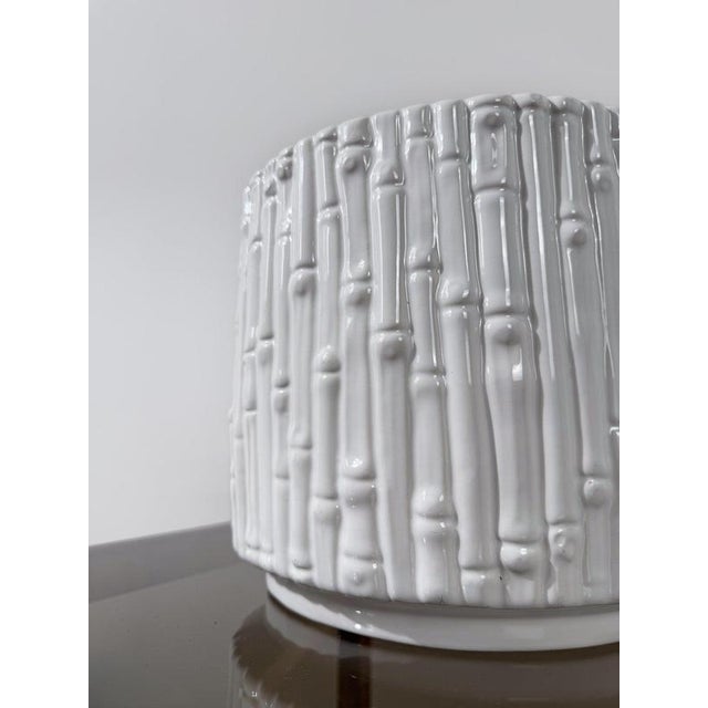 Ceramic Vintage Chippendale Style Cachepot in White Glazed Ceramic, 1970s For Sale - Image 7 of 16