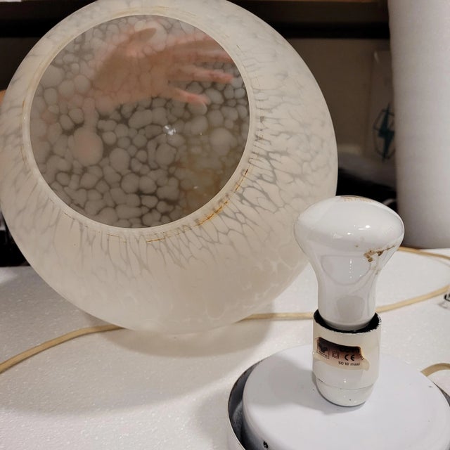 Mid-Century Egg Table Lamp in Glass from La Verrerie de Vianne, France, 1970s For Sale - Image 16 of 18