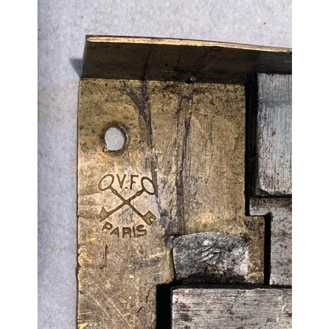 Chestnut 19th Century Hepplewhite Inlaid Writing Desk Paris Signed Lock For Sale - Image 8 of 10