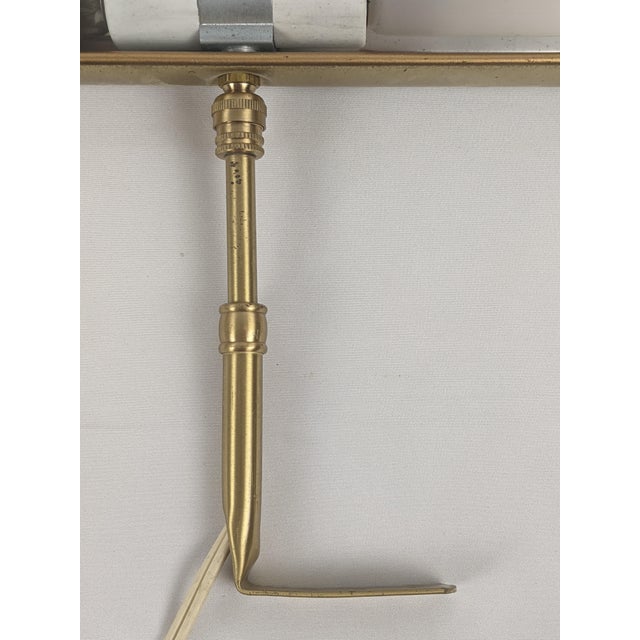 Vintage House of Troy Adjustable Gallery Picture Light – Gold/Brass-Tone Finish For Sale In New York - Image 6 of 15