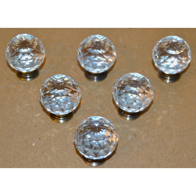 Set of 6 Vintage Hollywood Regency Round Faceted Chrystal Nickel Knobs Cabinet Handle For Sale - Image 11 of 15