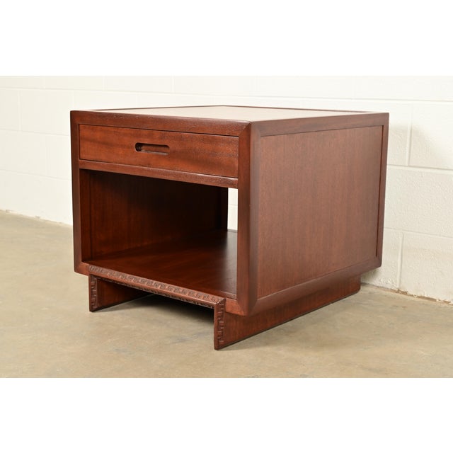 Frank Lloyd Wright for Heritage Henredon Taliesin Mahogany Nightstand or Side Table, Newly Refinished For Sale - Image 16 of 16