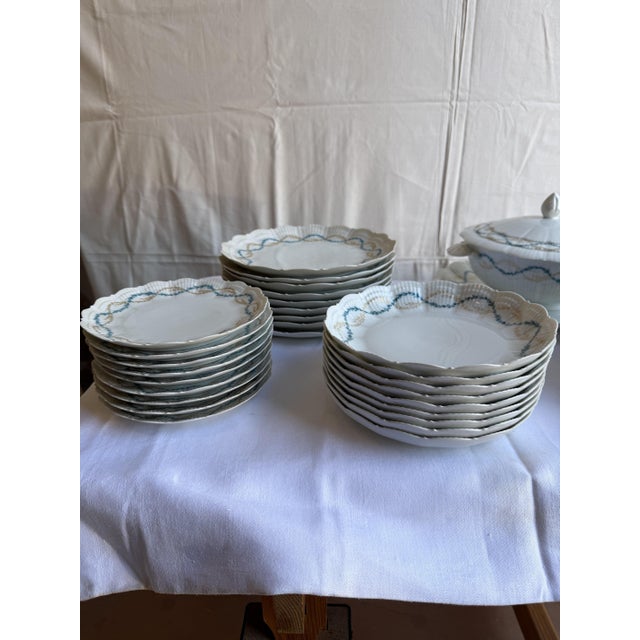 Sauviat 1836 Dinner Service from Giraud Limoges, 1950s, Set of 33 For Sale - Image 13 of 16