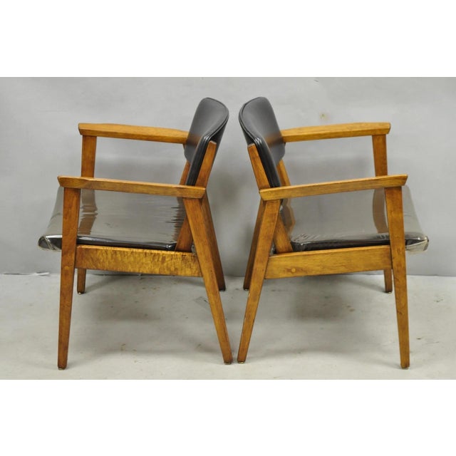 Boling Chair Company Vintage Boling Chair Co Mid Century Modern Walnut Lounge Arm Chairs (B) - Pair For Sale - Image 4 of 17