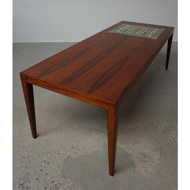 Severin Hansen Restored Rosewood Coffee Table with Royal Copenhagen Tiles by Severin Hansen for Haslev Møbelsnedkeri, 1960s For Sale - Image 4 of 9