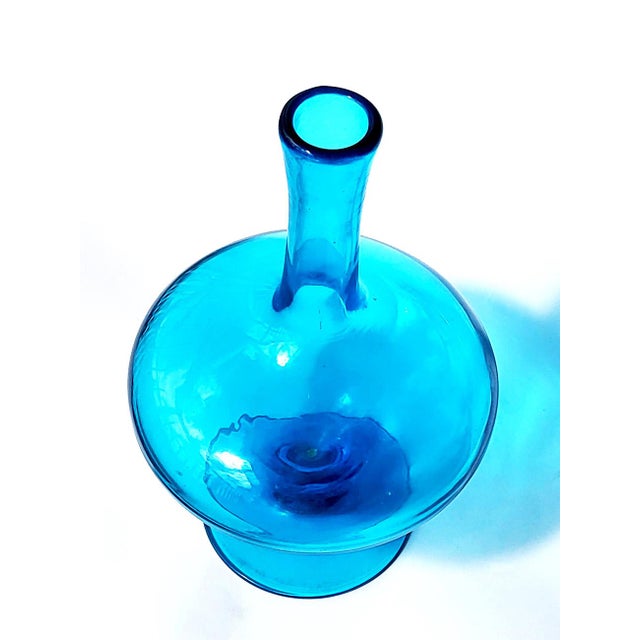 1960s Blenko Glass Genie Bottle Model 6212 Designed by Wayne Husted For Sale In Miami - Image 6 of 6