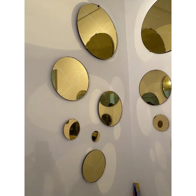 “Phoebus” installation This installation of Kintsugi effect mirrors is made of verre églomisé, a gilding technique under...