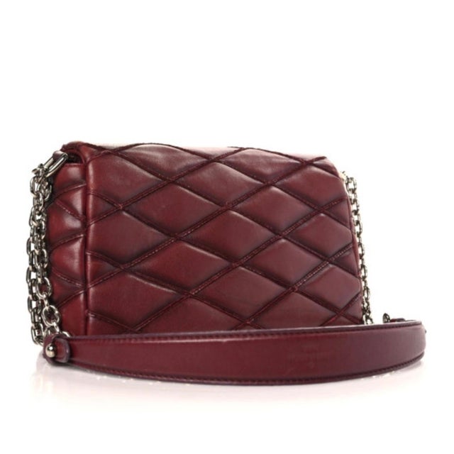 Louis Vuitton Lambskin Malletage GO-14 MM Bordeaux, Excellent Condition Like New For Sale - Image 13 of 18