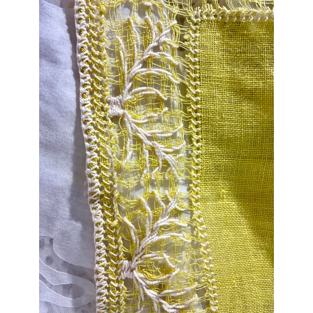 Textile Vintage the Irish Linen Shop LTD Luxury Tablelinen Placemat & Doily or Napkins Made in Italy Set of 4 Pieces 100% Linen and Lace For Sale - Image 7 of 11