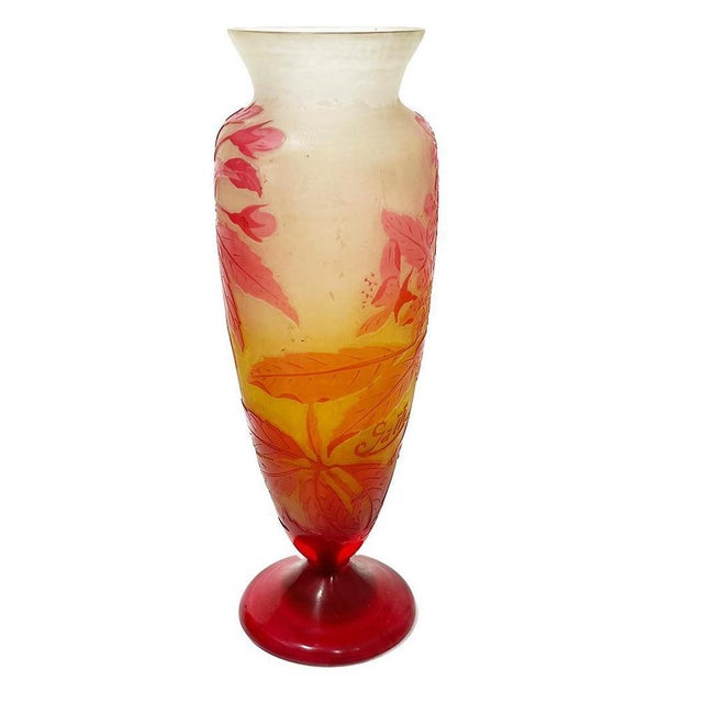 Small Art Nouveau Cameo Vase by Émile Gallé, 1900s For Sale - Image 4 of 6