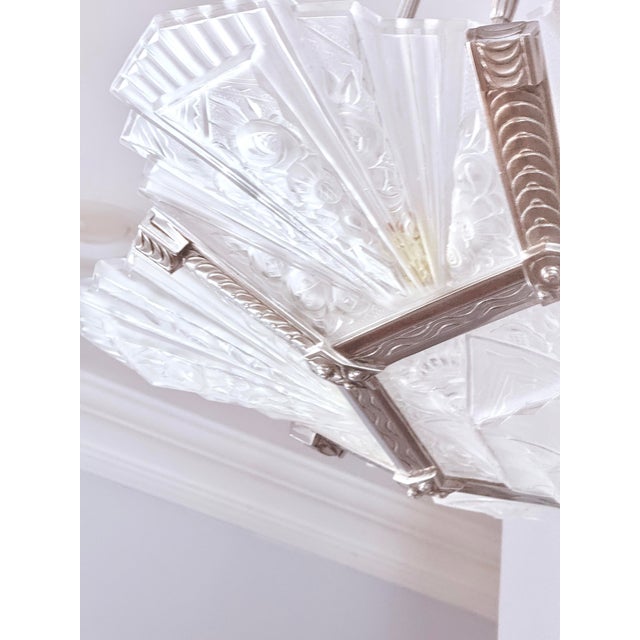 Early 20th Century 1930’s French Art Deco Chandelier Signed Verrerie Des Hanots For Sale - Image 5 of 12