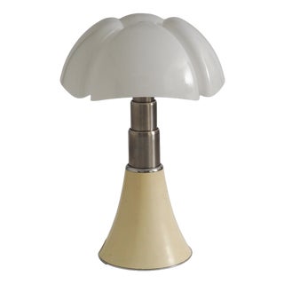 Vintage Pipistrelle Table Lamp by Gae Aulenti for Martinelli Luce, 1970s For Sale