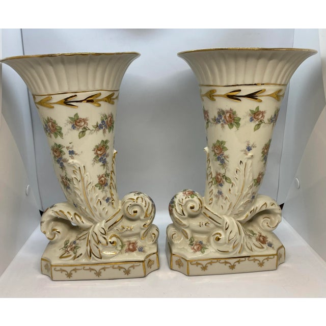 1940’s English Hand Decorated “Eaton China” Vases With Pink Roses & Blue Posies Design - a Pair For Sale - Image 4 of 13