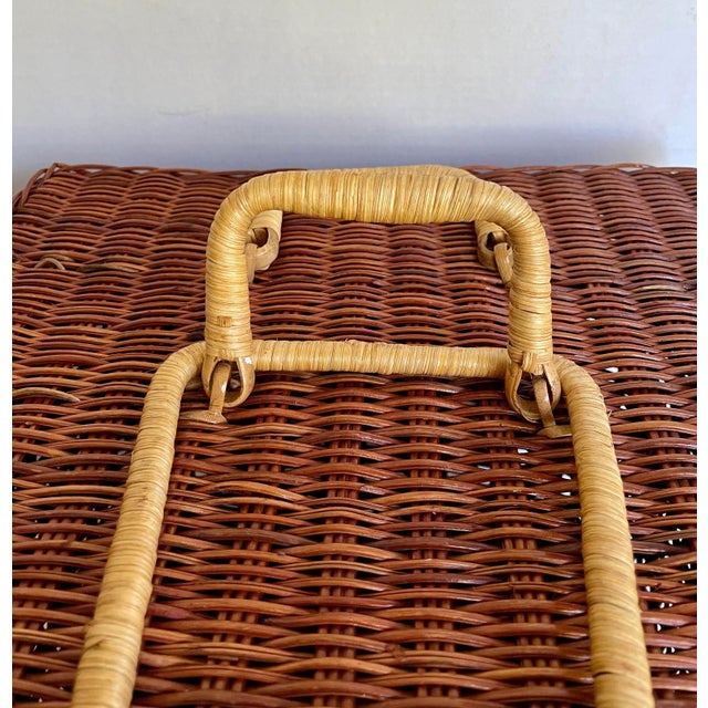 Mid 20th Century Vintage Woven Wicker Basket With Picnic Accessories- 22 Pieces For Sale - Image 5 of 13