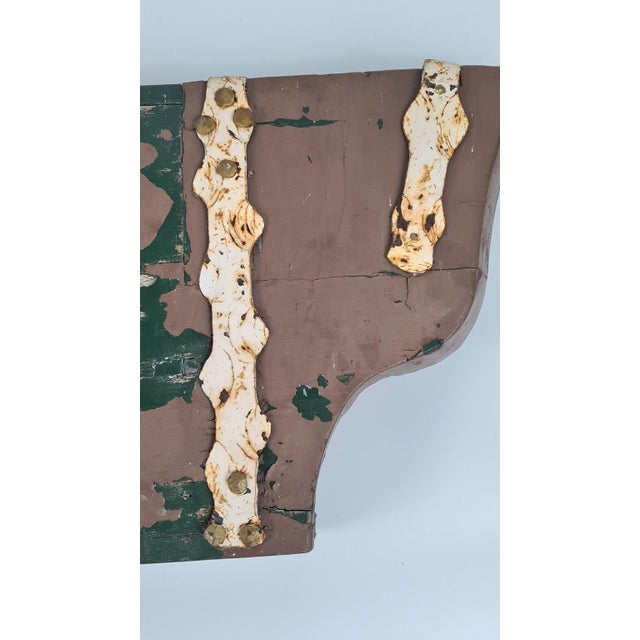 Antique Wooden Pediment with Lion, 1700s For Sale - Image 3 of 16