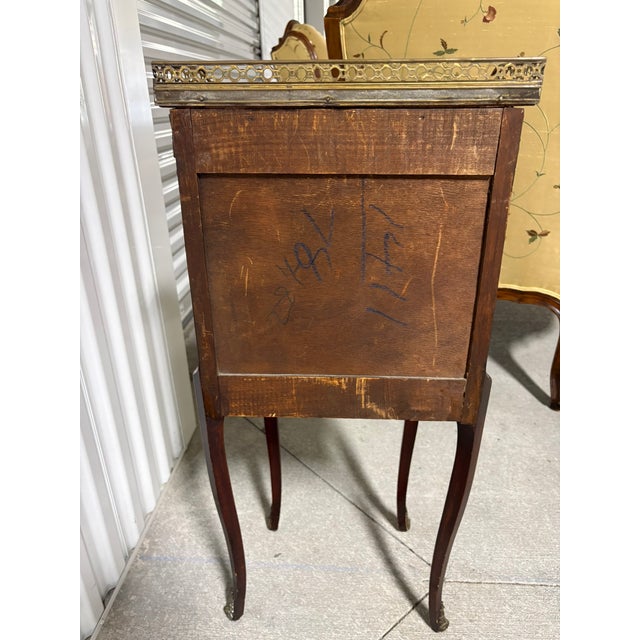 Stone French Louis XV Style 3-Drawer Bedside / Side Table With a Marble Top and Gallery Tray, 19th Century For Sale - Image 7 of 7